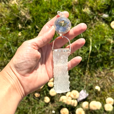 The Ancient Portal of Light - Light Portal with Large Heliketite