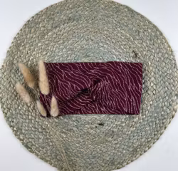 Snurrepannebånd  vinraudt Bølge