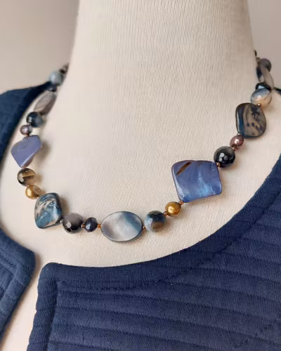 Halsband | Snäckskal, agat & sötvattenspärlor