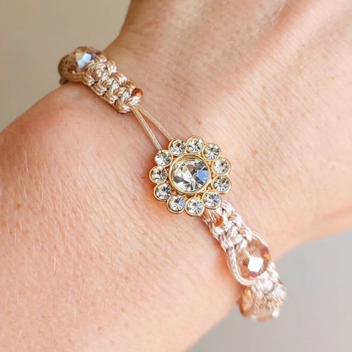 Makraméarmband med knapp | Glas