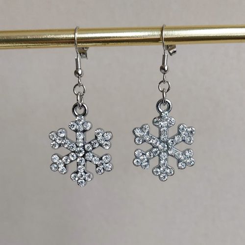 Örhängen | Metall med strass