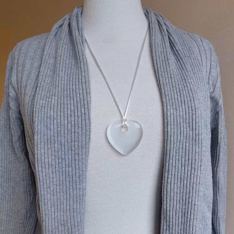 Halsband med hänge | Glas