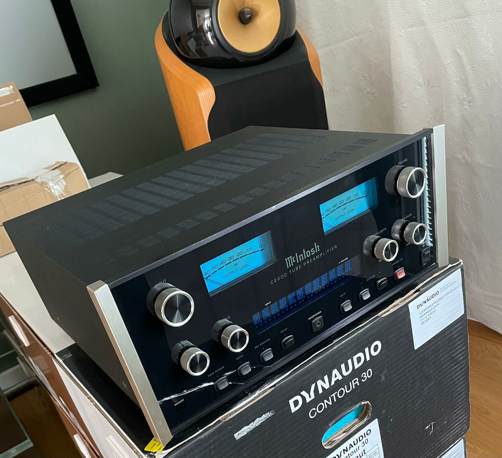 McIntosh C2200 - PREOWNED försteg - prissänkt!