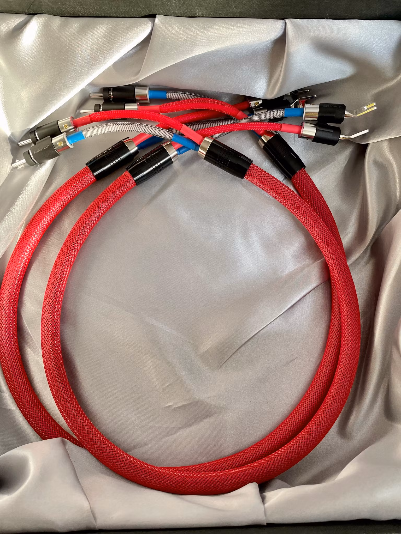 Furutech högtalarkablar – 2x 1 meter med banan/gaffel