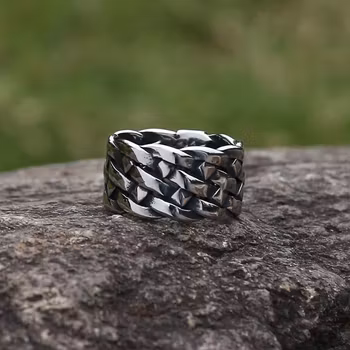 Flott ring 12 mm. med flettemønster