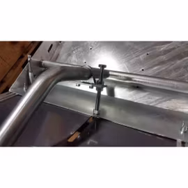 FRÄMMRE PARTI KOMPLETT SIDOVINGAR+MITTENDEL