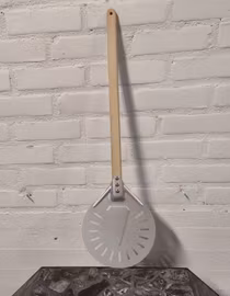 Pizzaspade roterande