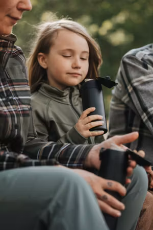 Vildmark Termosmugg On The Go, 0,35L (svart)