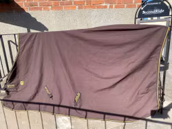 Stalltäcke Horseware Mio Moisture Management, 145 cm