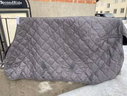 Stalltäcke 100g, 135 cm