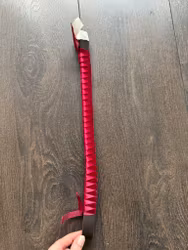 Pannband rött satin, brun