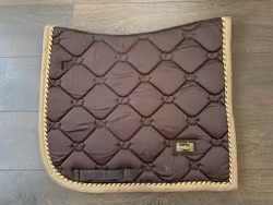 Schabrak Equestrian Stockholm, full