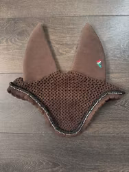 Soundlesshuva Equiline, full