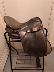 Kieffer dressyr sadel, 17,5”