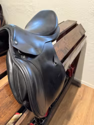 Prestige Roma jump hoppsadel, 17”