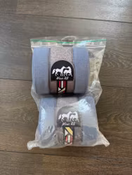 Benlindor Mias, grå