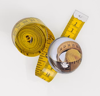 Måttband i plåtburk