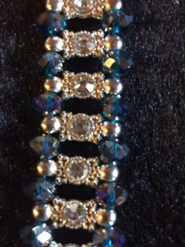 Glittrigt armband ( finns i flera färger)