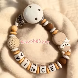 Napphållare med namn