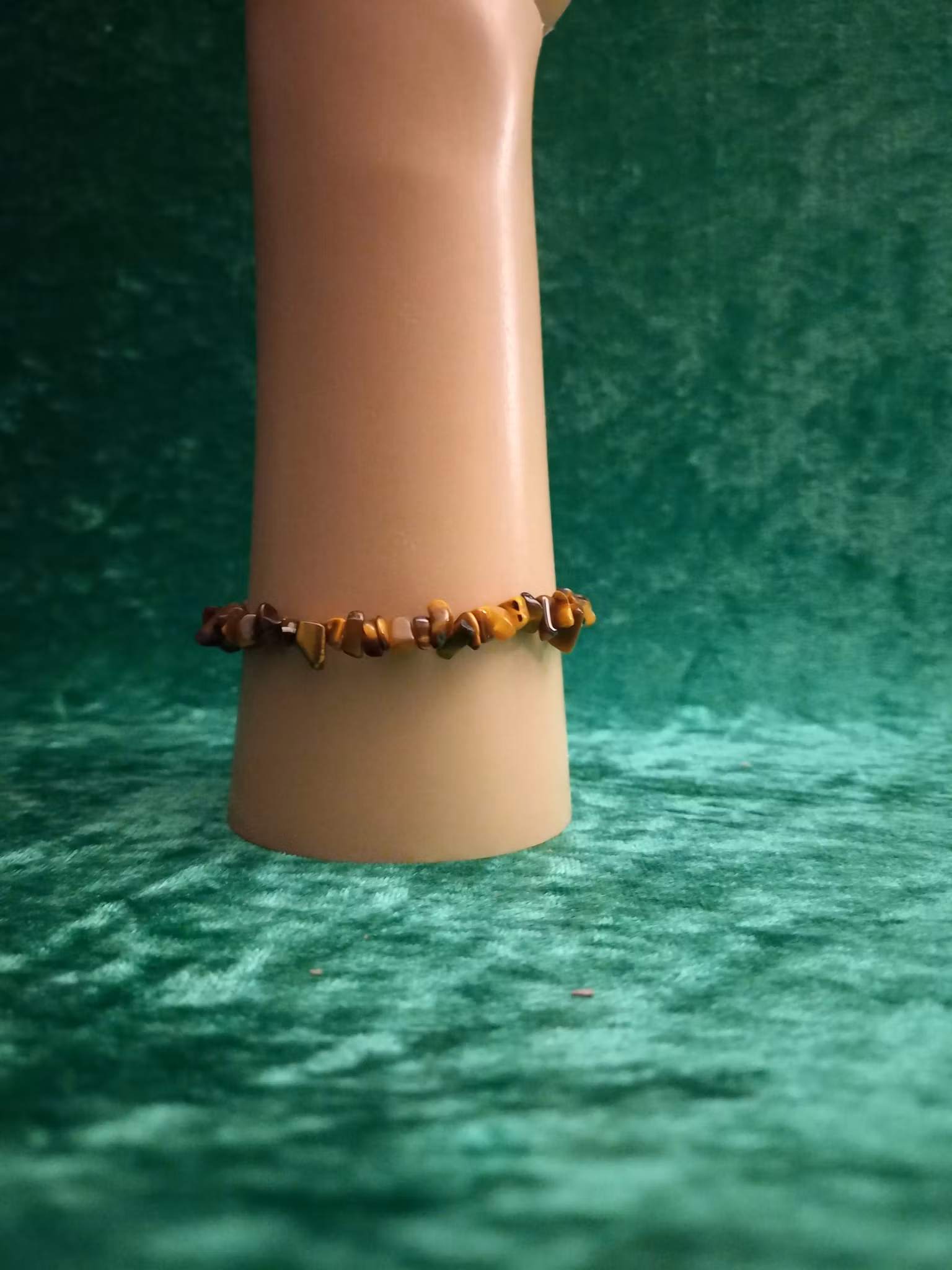 Stenchips armband Tigeröga