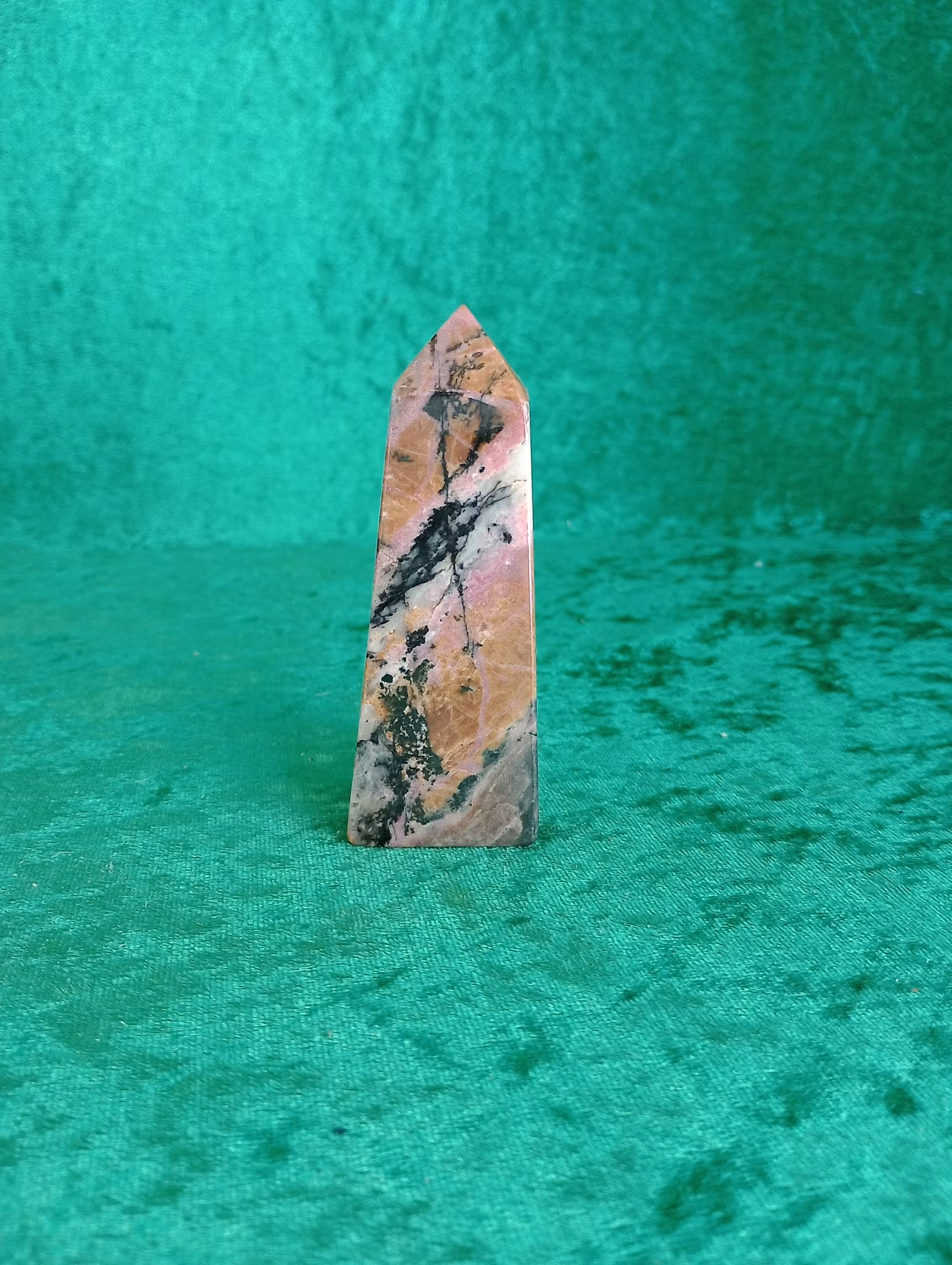 Rodonit Torn