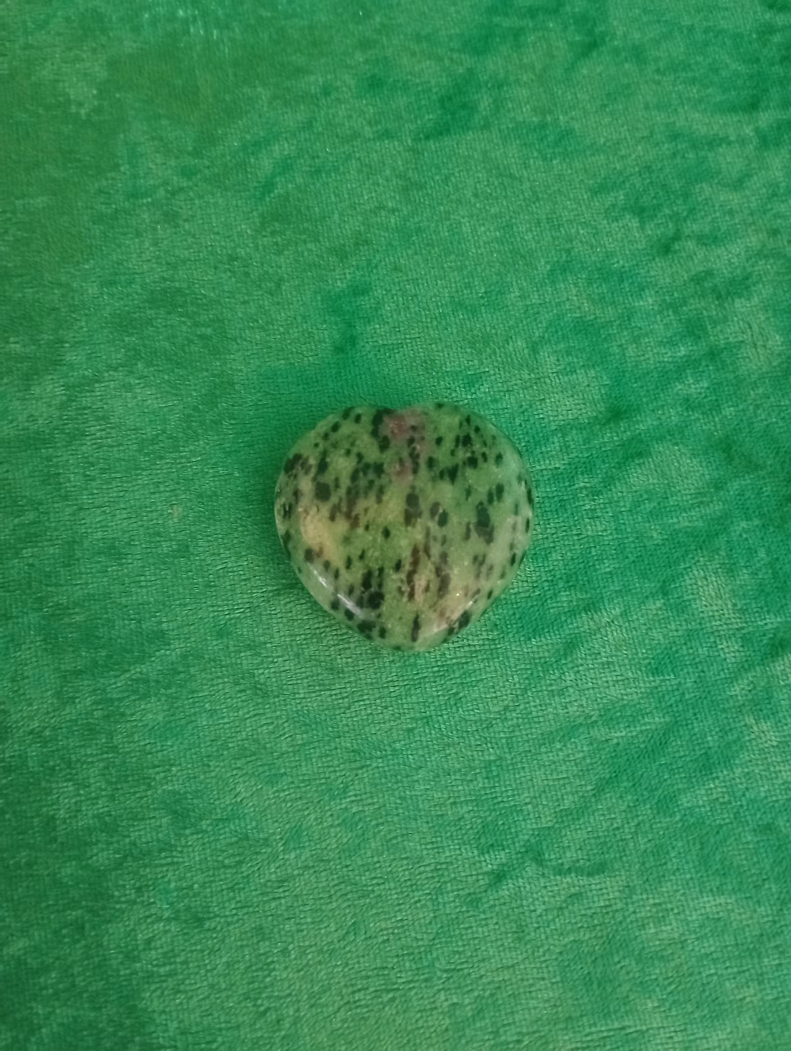 Ruby Zoisite Hjärta