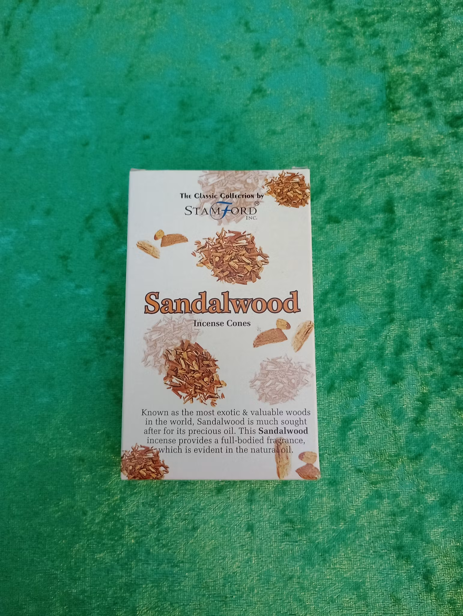 Sandalwood rökelsekoner