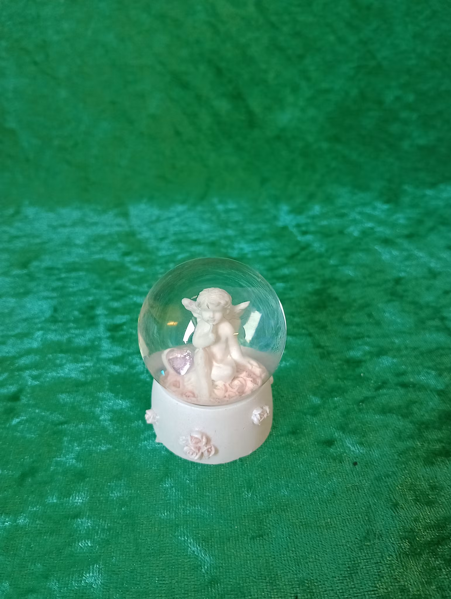 Ängel med snöglob B