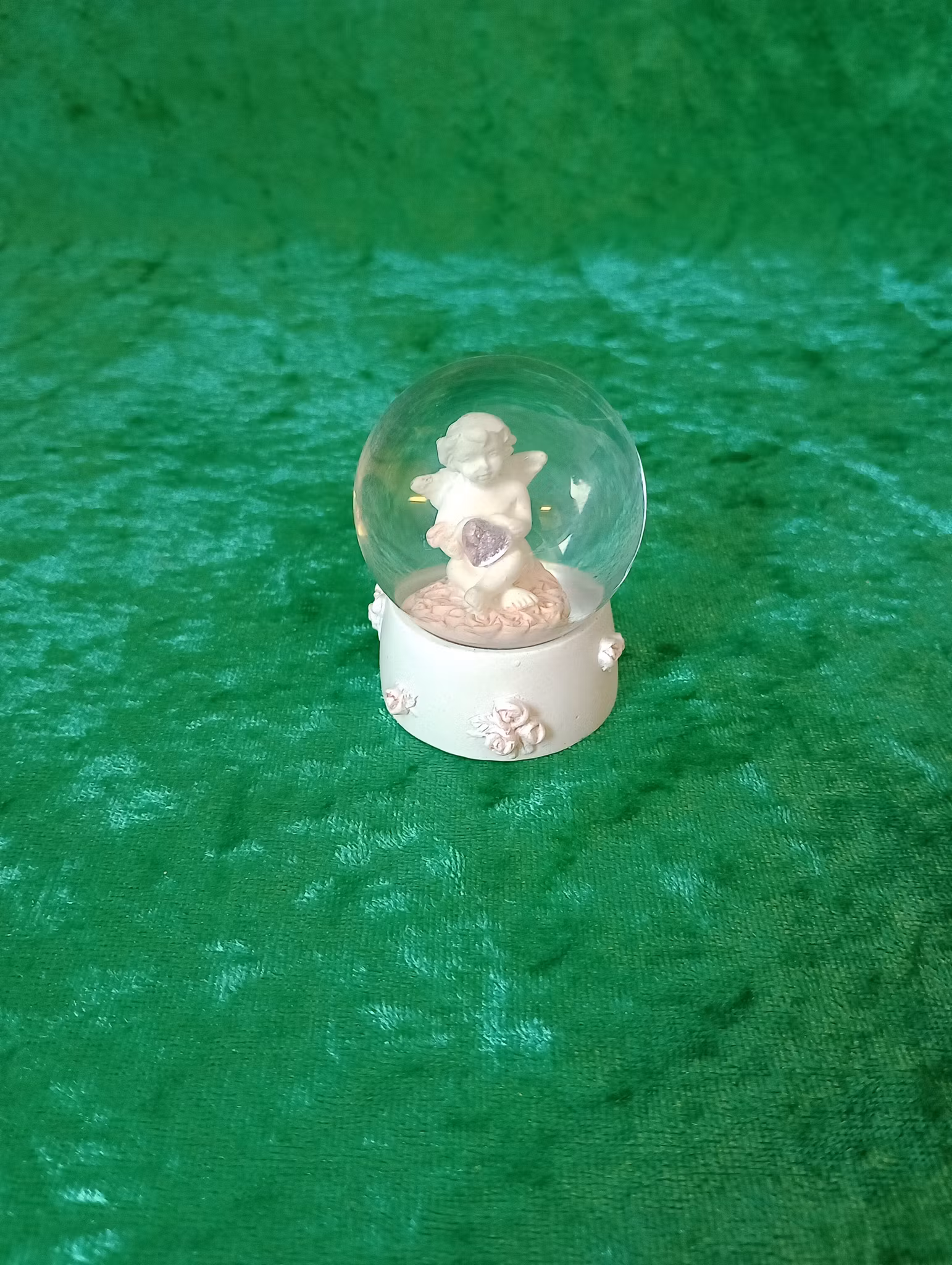 Ängel med snöglob C