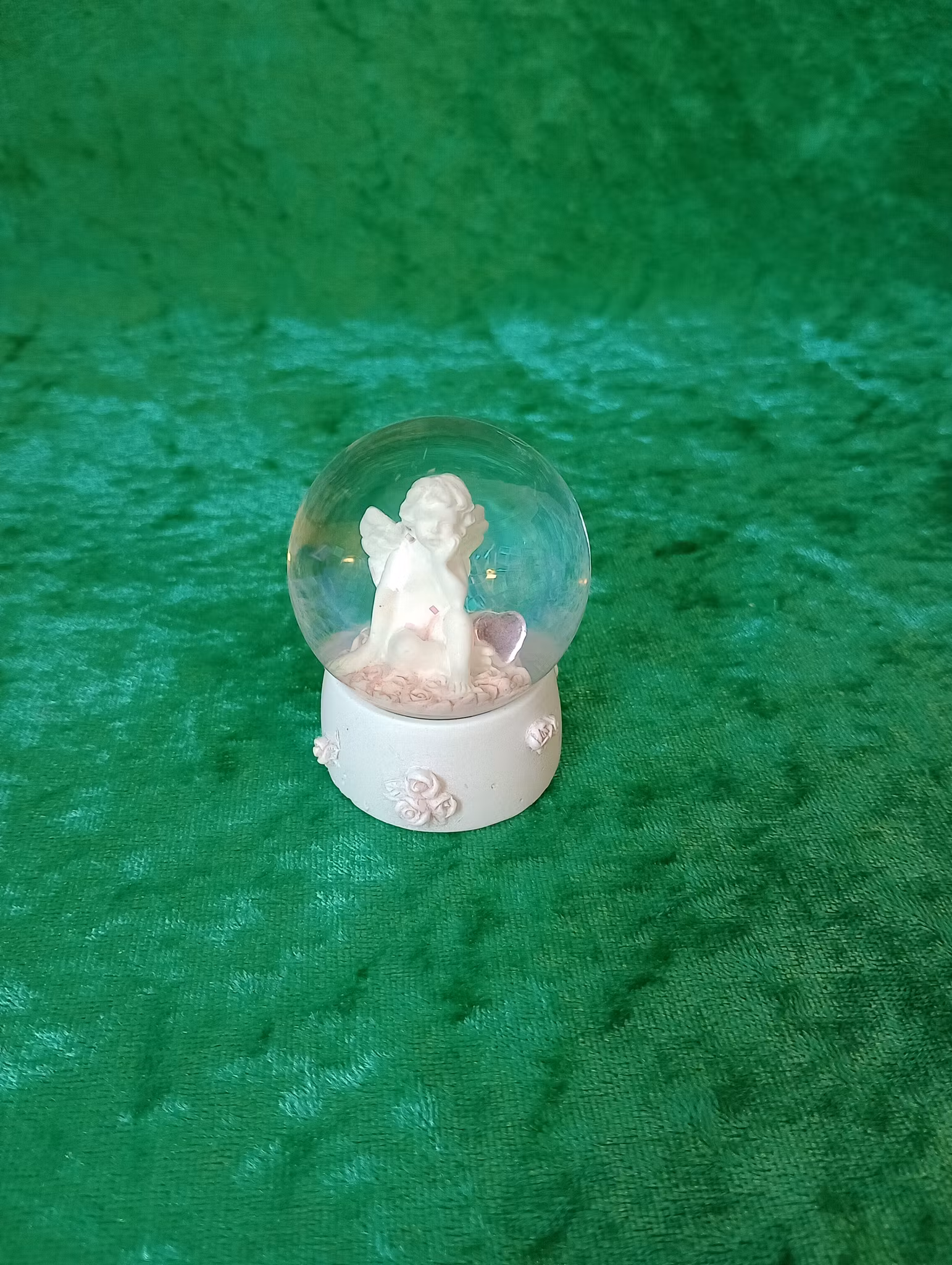 Ängel med snöglob D