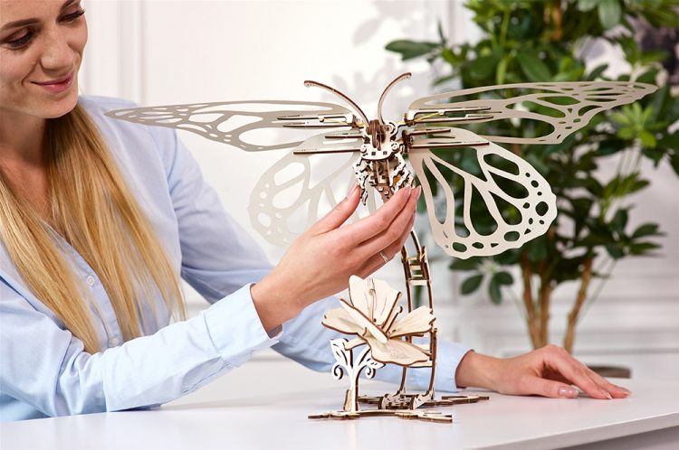 Ugears - Butterfly - Byggsats i trä