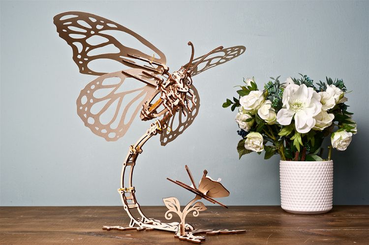 Ugears - Butterfly - Byggsats i trä