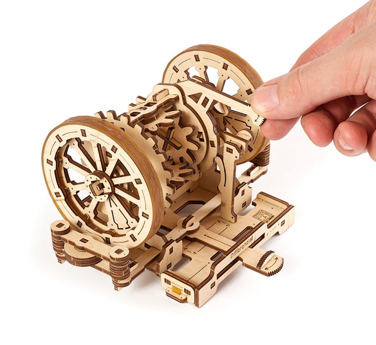 Ugears - Differential - STEM LAB - Byggsats i trä