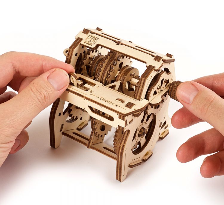 Ugears - Gearbox - STEM LAB - Byggsats i trä