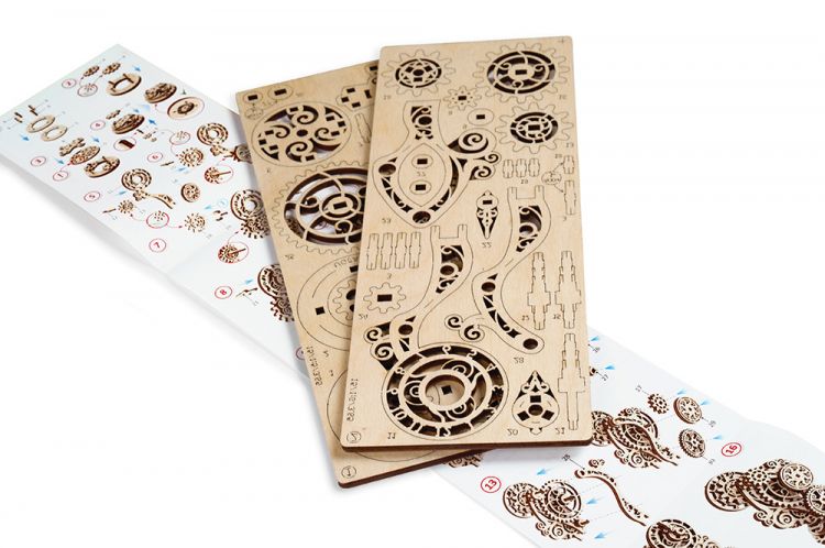 Ugears - Steampunk klocka - Byggsats i trä