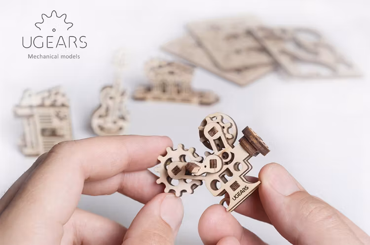 Ugears - U-Fidget Creation - Fidget - Byggsats i trä - Ukraina