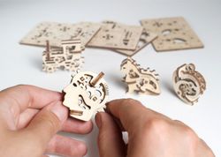 Ugears - Tribiks - Fidget - Byggsats i trä - Ukraina