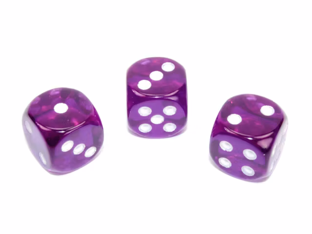 Lila-translucenta tärningar med vita prickar från Chessex | 16mm | D6