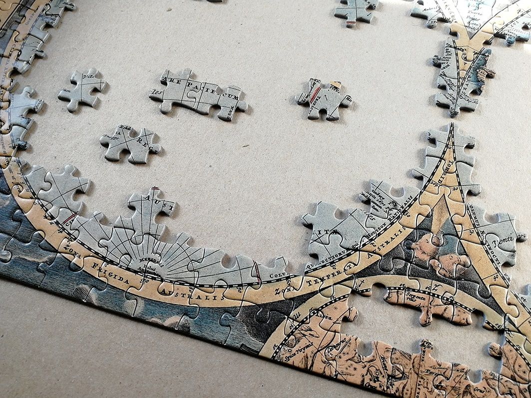 Vintage Pussel - Old Map of the World, 500 Bitar. Under läggning
