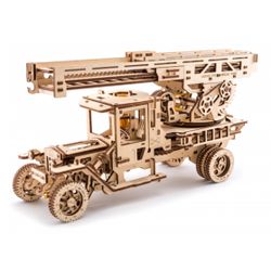 Ugears - Stegbil - Byggsats i trä