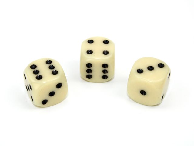 Elfenbensfärgade tärningar med svarta prickar från Chessex | 16mm | D6