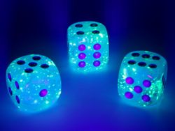 Tärningar - Luminary 16mm d6 Sky/silver Dice Block (12 dice)