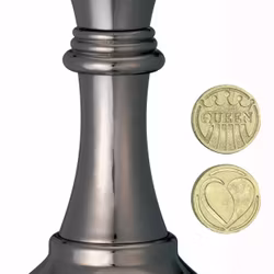 Chess Puzzle - Dark Queen - Cast Puzzle - Kluring