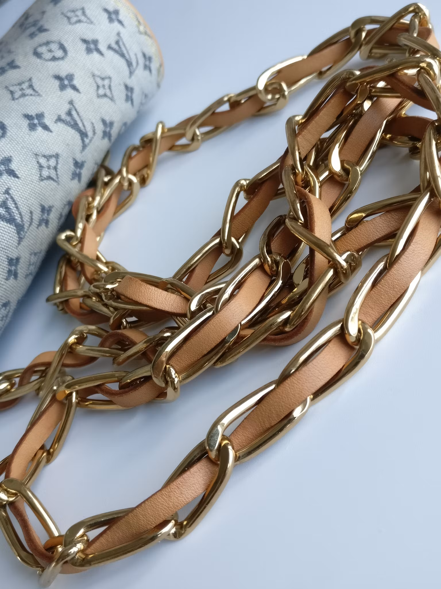 Louis Vuitton Mini Lin Camille