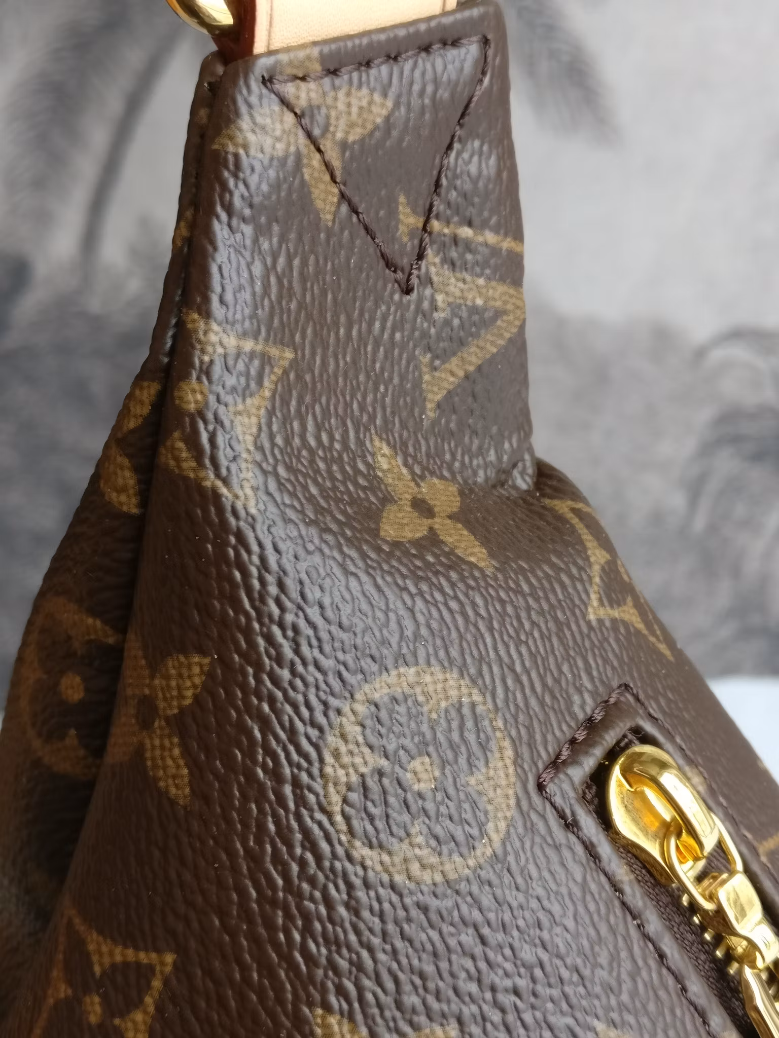 Louis Vuitton Bumbag