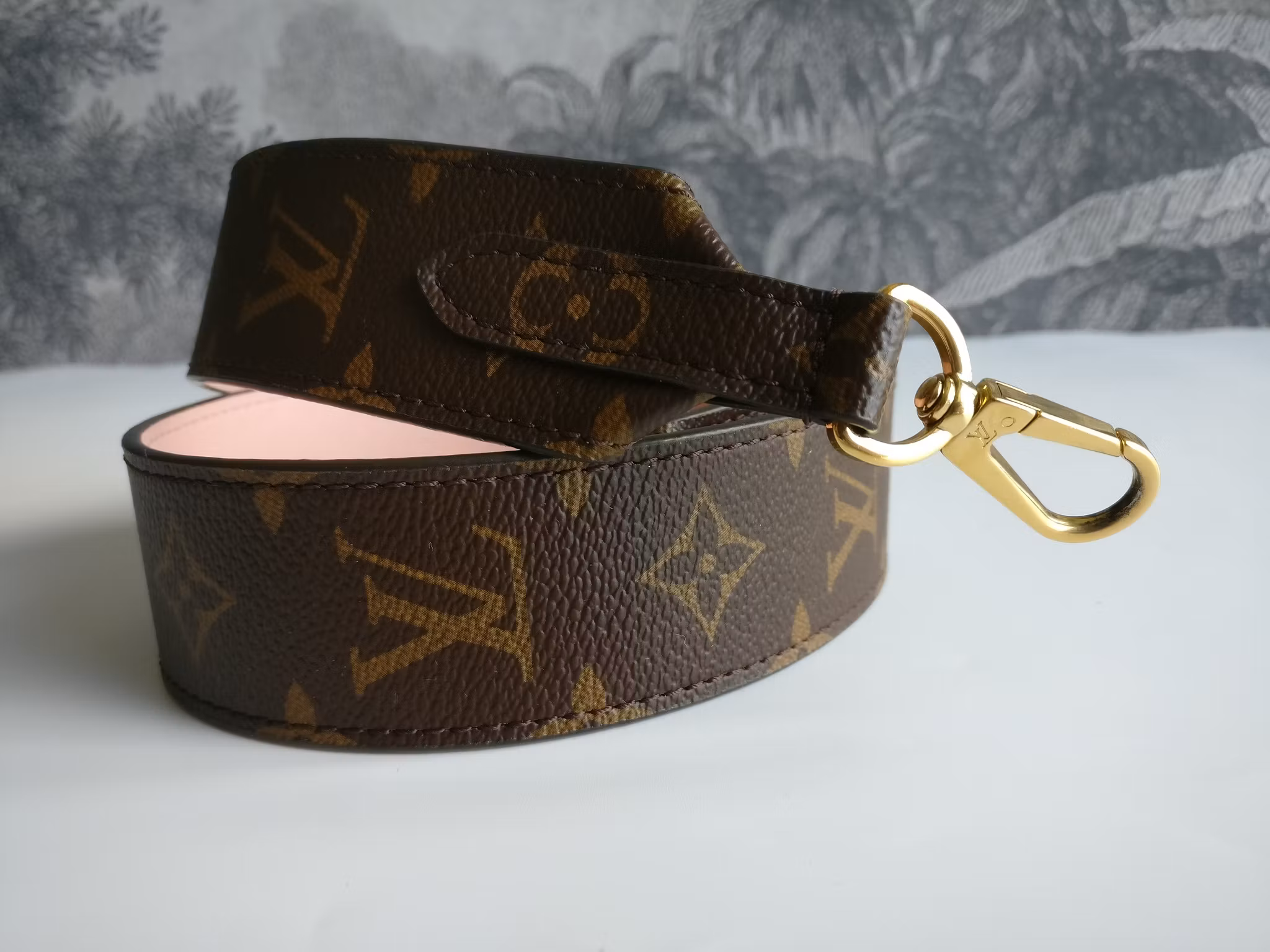 Louis Vuitton Shoulder Strap Monogram Rose Poudre