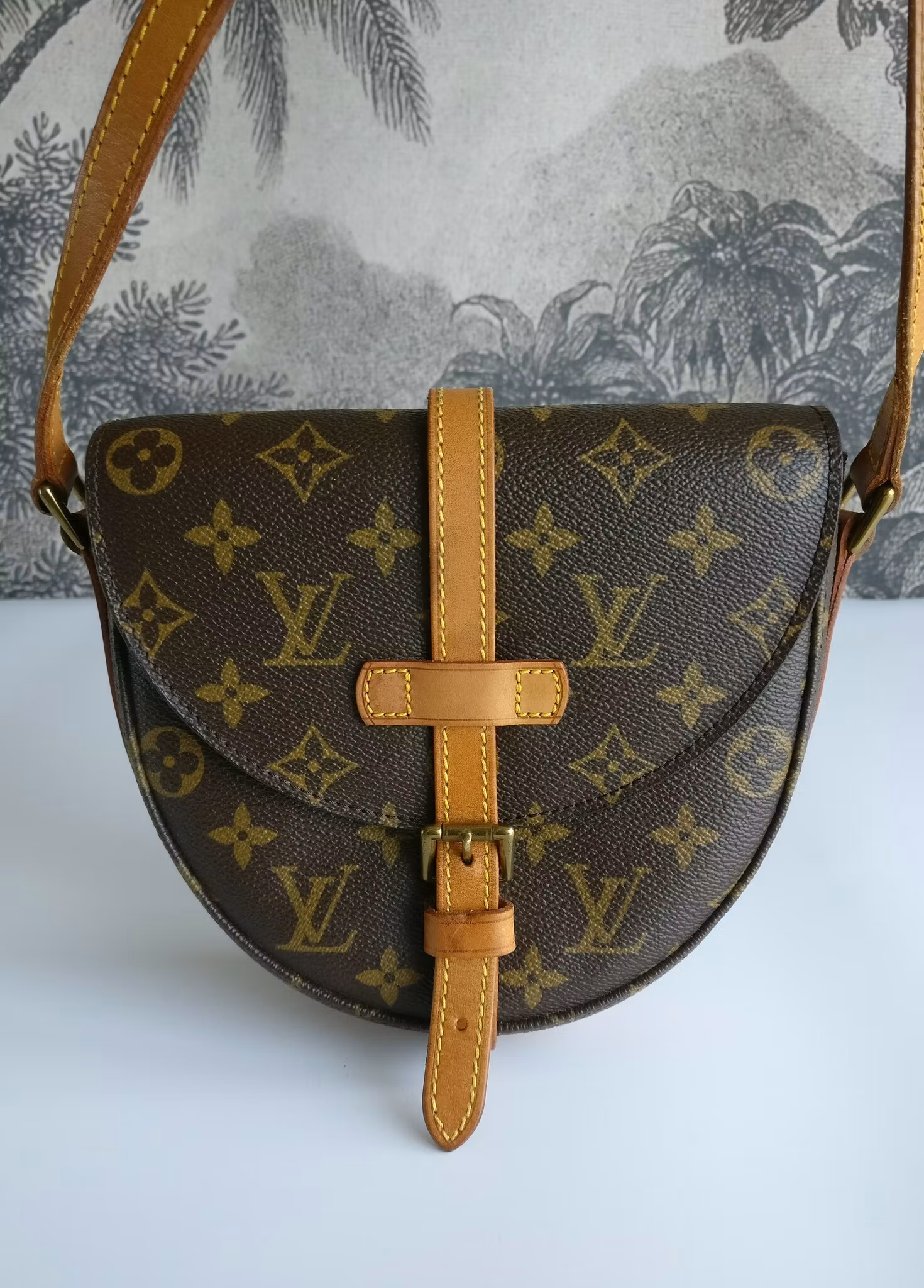Louis Vuitton Chantilly PM