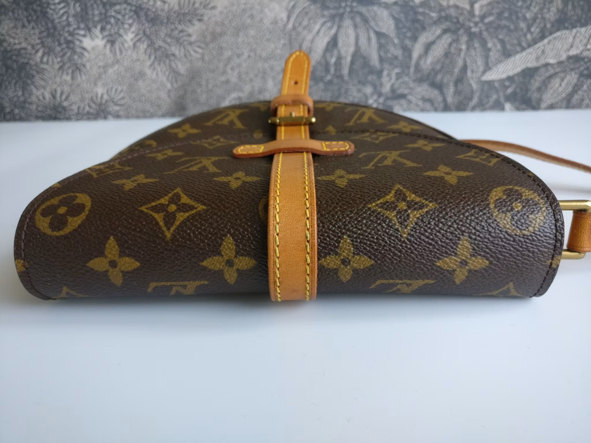Louis Vuitton Chantilly PM