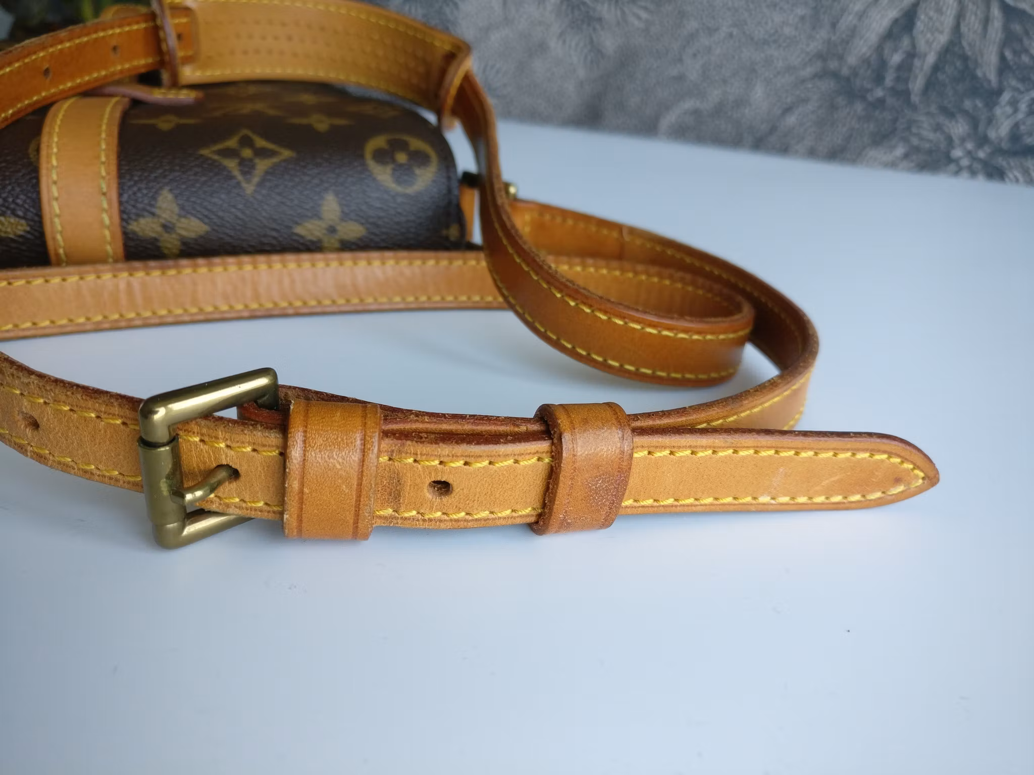 Louis Vuitton Chantilly PM
