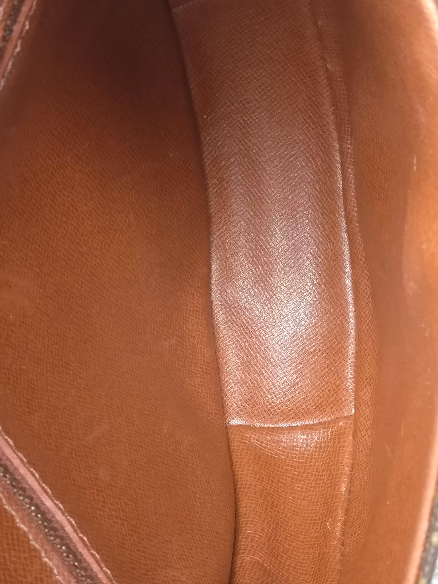 Louis Vuitton Chantilly PM